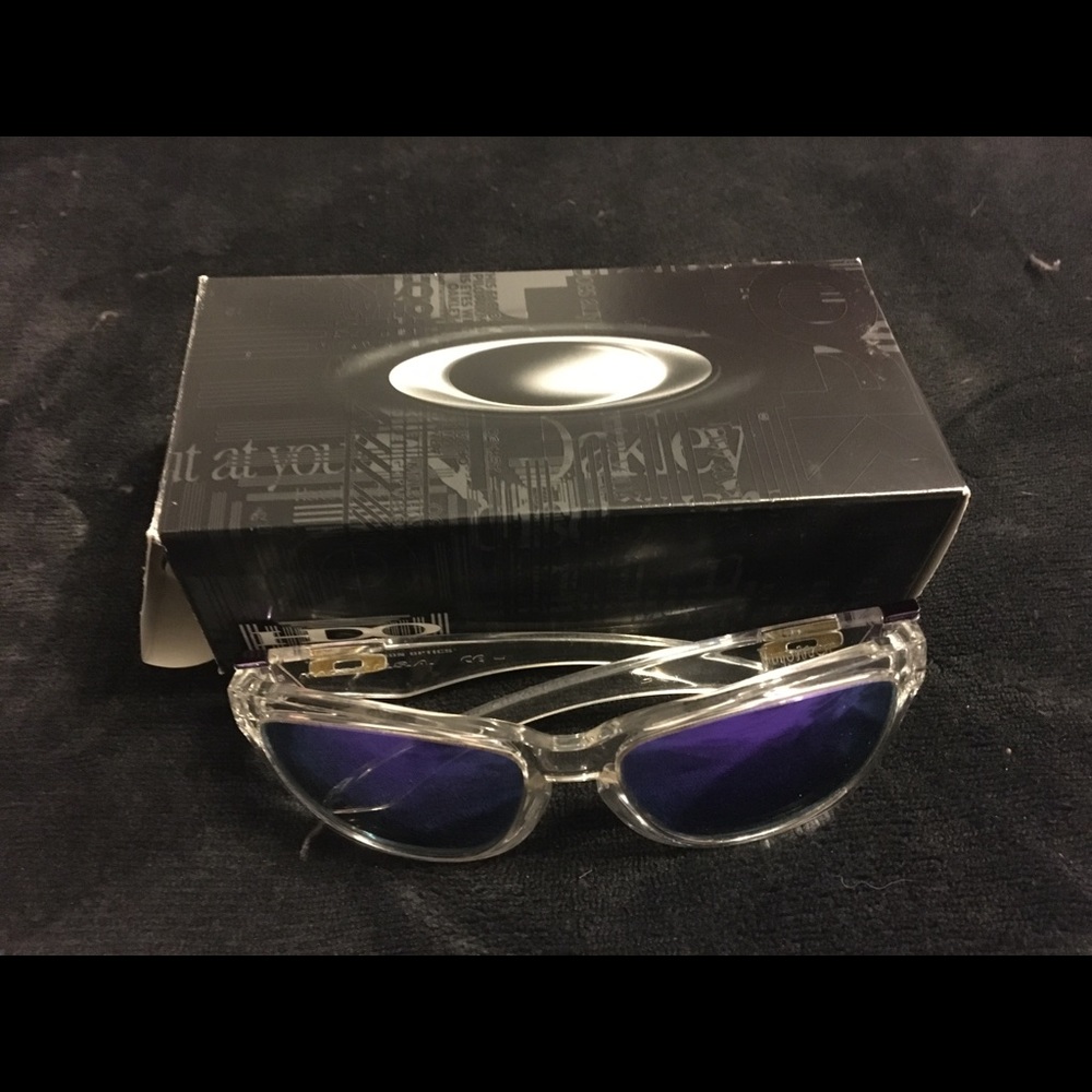 Jupiter Oakley Sunglasses
